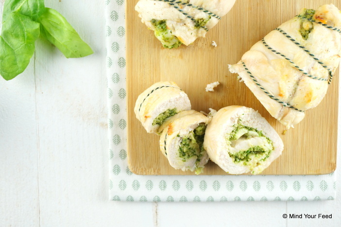 kiprollade met pesto en mozzarella